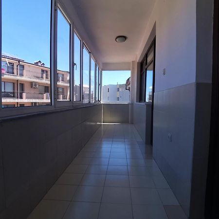 Lazur SeaView Apartment Pomorie Exterior foto