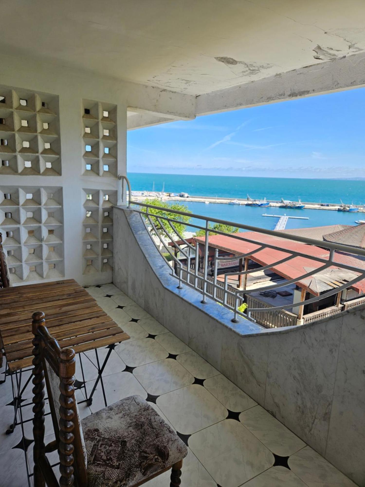 Lazur SeaView Apartment Pomorie Exterior foto